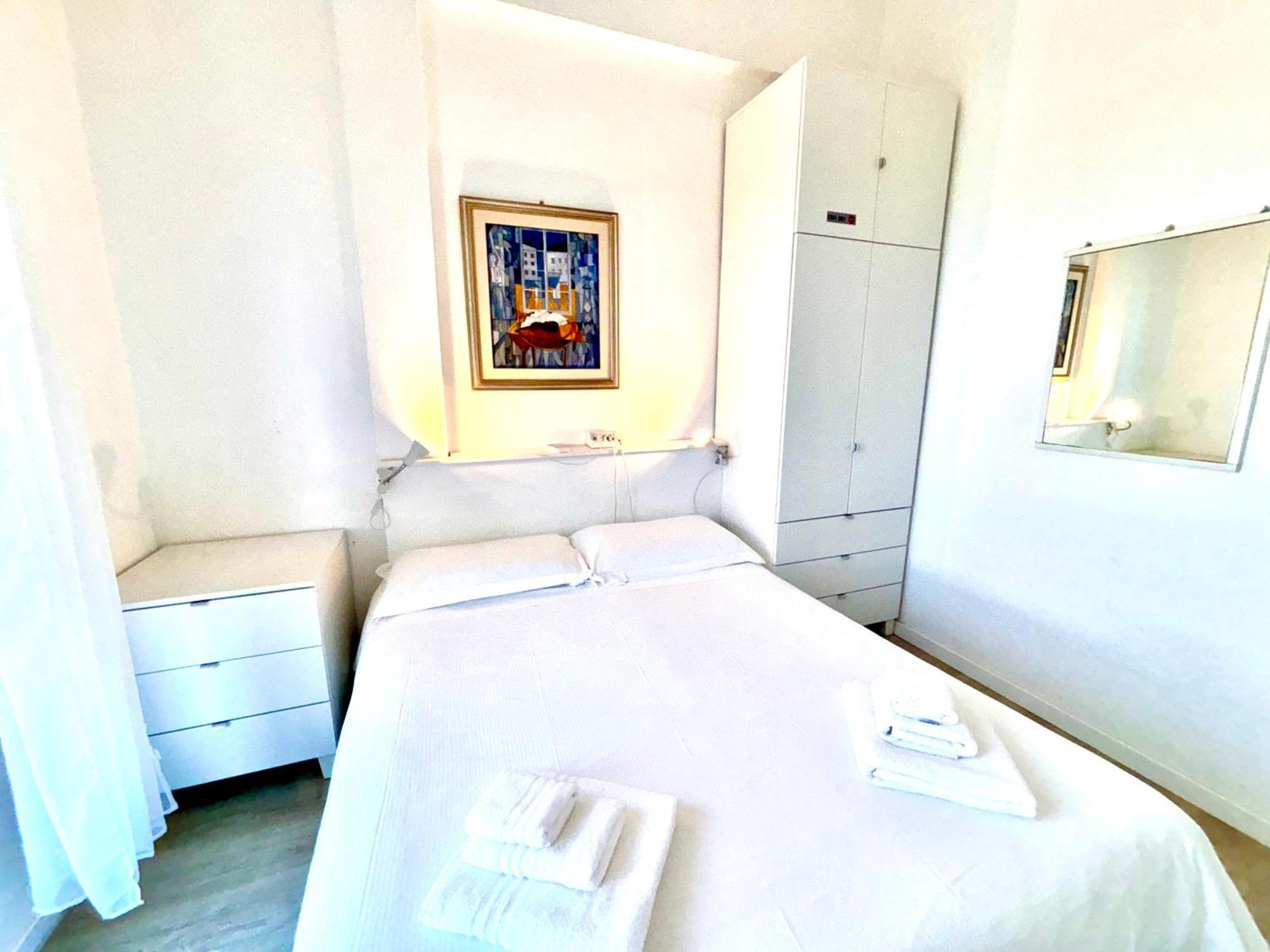 Villa Poetto Beach By Home And Experience , Cagliari, Poetto Eksteriør bilde